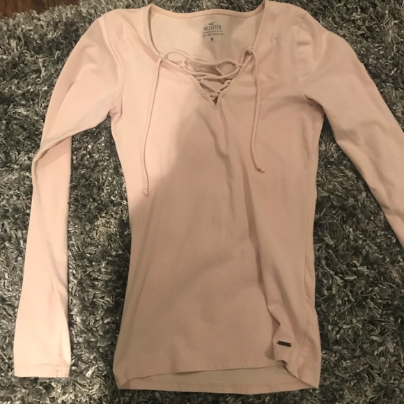 Holister lace up long sleeve - Picture 1 of 2